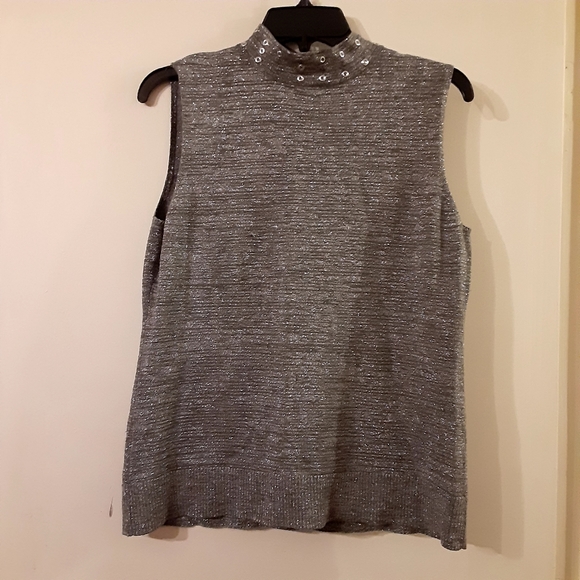 Black Rivet - Picture 2 of 4